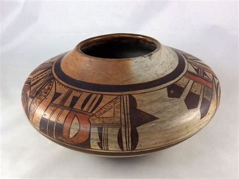 A Classic Hopi Indian Pottery Jar With A Great Early 20th Century Shape