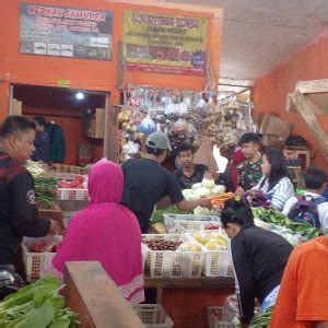 Harga Harga Bahan Pangan Di Beberapa Pasar Mulai Terpantau Normal