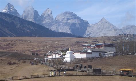 Photographs Of The Yak Meadows In Jade Dragon Snow Mountain National Park