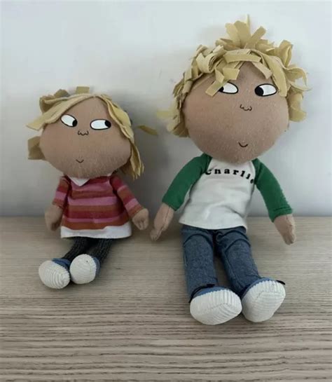 Cbeebies Charlie And Lola Posable Plush Soft Toy Talking Lola Read