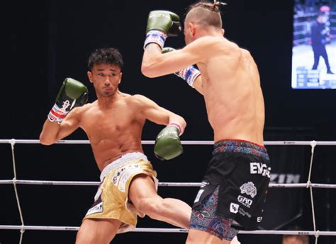 【rizin】梅野源治が“ヤバイ左ロー”で衝撃の21秒殺ko！強豪ガーダムが悲鳴ダウン Efight【イーファイト】格闘技情報を毎日配信！