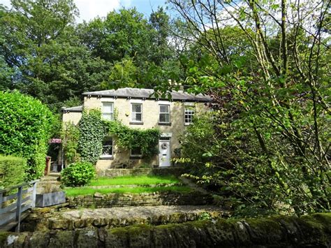 House On Barrow Bridge Road Philandju Cc By Sa 2 0 Geograph