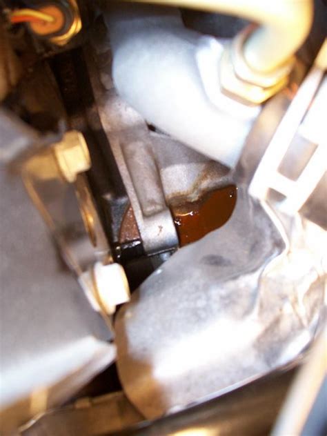 Symptoms Of A Cracked Exhaust Manifold