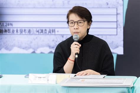 快訊 黃珊珊稱「重審民調無意義」 侯友宜競辦14：30回應 中天新聞網