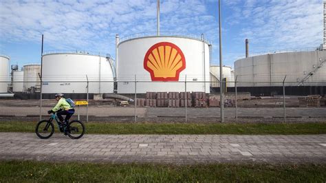 210526092104 Royal Dutch Shell Refinery Netherlands 0427 Restricted