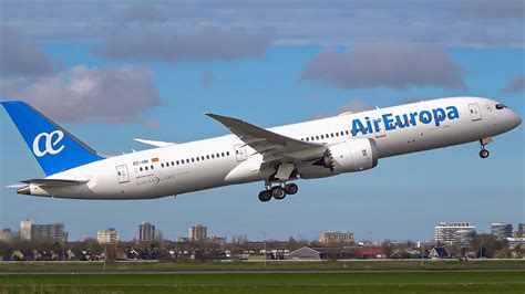 Schiphol Airport Planespotting Mins Of Amsterdam S Finest Aviation