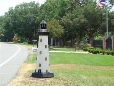 Lighthouse Mailbox #2 - Heckscher Drive, Jacksonville, Florida - Themed Homemade Mailboxes on ...