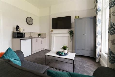 Bedrooms & Suites | Chichester Cathedral