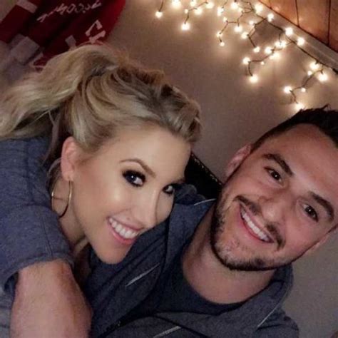 Savannah Chrisley Called Off Her Engagement Her And Fiance Nic