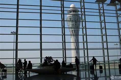 深圳机场集团与华为签署深化战略合作协议航空要闻资讯航空圈