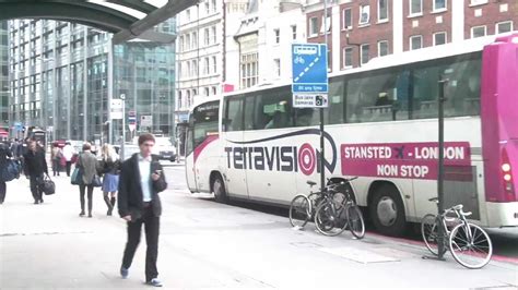 London Bus Stop To Stansted By Liverpool Street Station At Bishopsgate