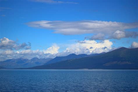 Kluane Lake in Yukon Canada Stock Image - Image of blue, lake: 143763843