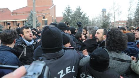 Anadolu Niversitesi Nde Arbede Son Dakika Fla Haberler