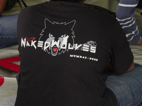 Tshirt Naked Wolves Shikshangram