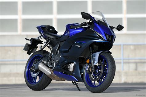 【ヤマハ Yzf R7 試乗】濃密なスポーツライディングを思えば、999万円はバーゲン価格佐川健太郎 1枚目の写真・画像 レスポンス（responsejp）