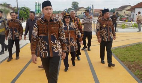 Nama Bupati Kendal Dico Ganinduto Menguat Di Pilkada Jateng 2024