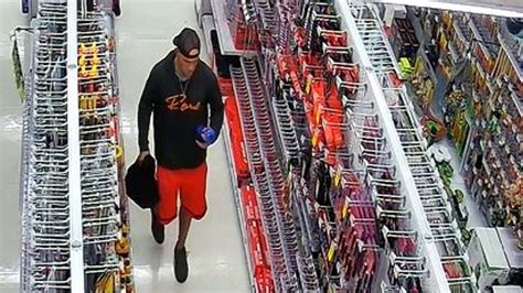 Centerville Police ask for help identifying theft suspect