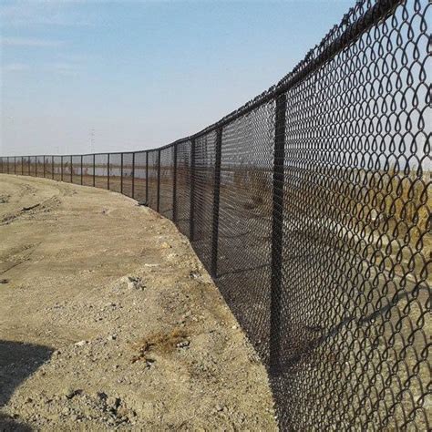 Pros And Cons Of Vinyl Coated Chain Link Fence