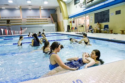 Bronze Medallion Course In Toronto Lifeguarding Academy