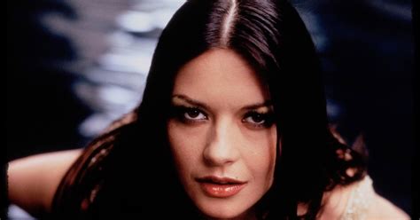 Catherine Zeta Jones The Mask Of Zorro Celebrity Nude Century