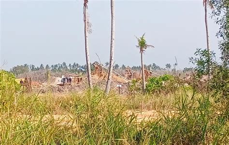 Dampak Parah Kerusakan Lingkungan Akibat Tambang Pasir Sedot Batu Besar