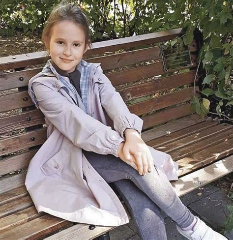 Как выглядит 8-летняя дочка москвички, которая родила в 60 лет, и ...