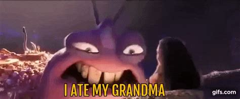 Tamatoa: I ATE MY GRANDMA! | Funny pictures, Funny memes, Funny