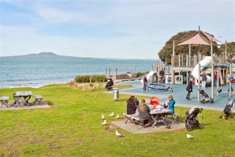 21 best beaches in Auckland to visit | Auckland for Kids