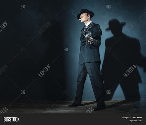 Retro 1940S Film Noir Image & Photo (Free Trial) | Bigstock