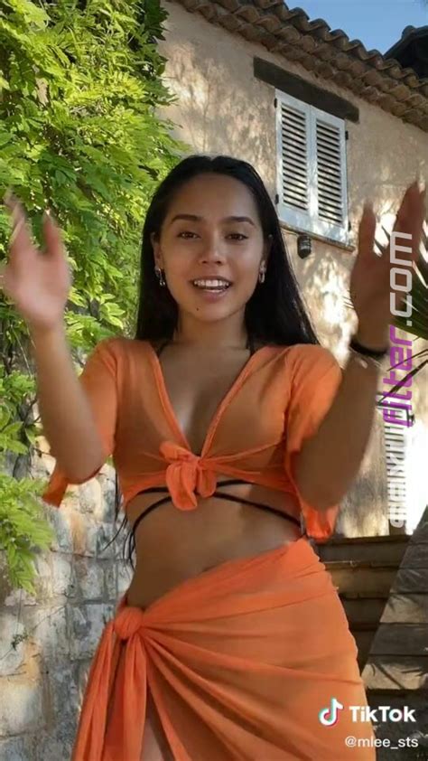 Hot Mai Lee Shows Cleavage In Orange Crop Top And Bouncing Tits