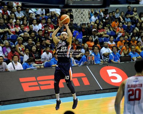 Look Pba Governor S Cup Finals Game Ginebra Vs Meralco Fastbreak