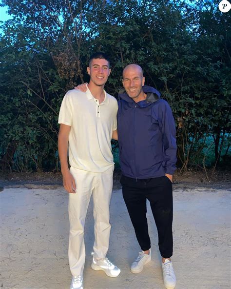 Zinedine Zidane Et Son Fils Elyaz Purepeople