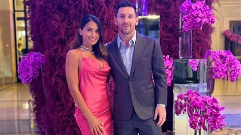 Antonela Roccuzzo Y Lionel Messi Sorprenden Con Un Look Casual En El Cumpleaños De Thiago