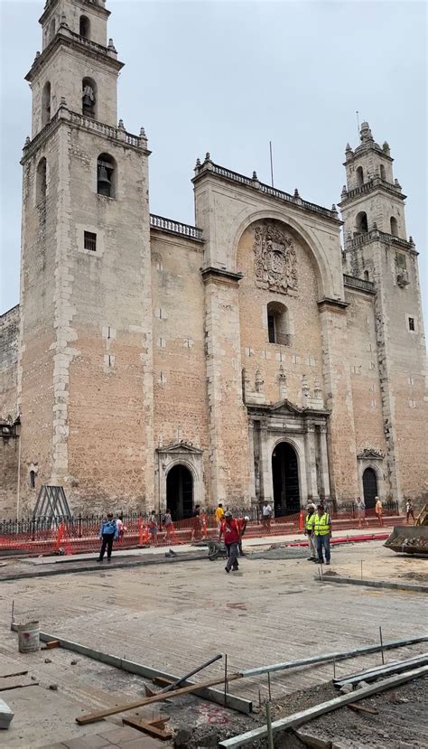 Disminuye Un Afluencia De Visitantes En La Catedral De M Rida