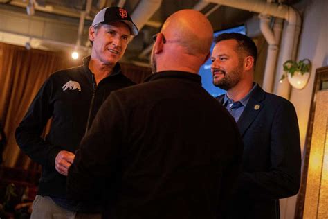 Newsom Joins Local Volunteers In Sf To Get Out The Vote Before Election Day