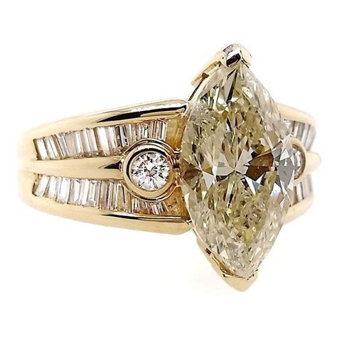 Ct Natural Yellow Diamond And Ct Natural White Diamonds Igi