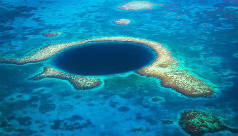 Scoperto il secondo Blue Hole più profondo al mondo