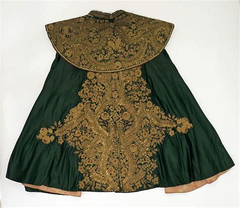 Cape Image 2 Spanish Late 19th Century Silk Metallic