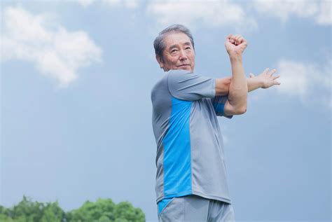 這個運動，竟可拯救50歲後的粗腰圍｜天下雜誌