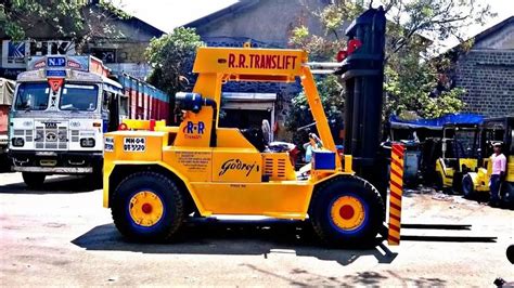 10 Ton Godrej Diesel Forklift Rental Service Minimum Rental Duration