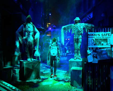 halloween horror nights 4 singapore | Universal Studios Singapore ...