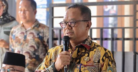 Bantuan Perbaikan Rutilahu Pj Wali Kota Bekasi Bantuan Yang Tidak