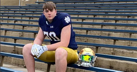 Notre Dame Offers Interior Offensive Lineman Ian Moore