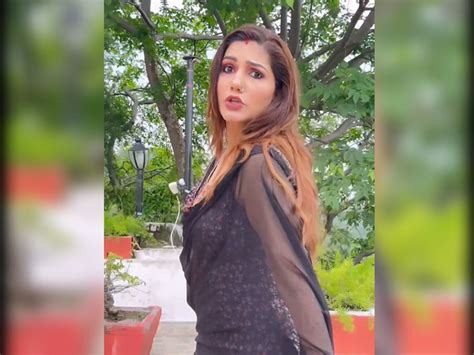 Sapna Choudhary Latest Dance Video Went Viral On Social Media Watch