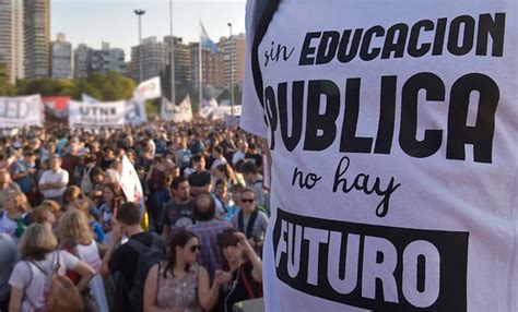 Marcha Universitaria En Corrientes Suspicacias De Por Qu La