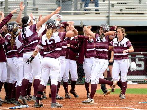 Aggie Softball Team Sweeps Doubleheader Against Sfa