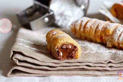 Cannoli Alla Nutella Ricetta Facile E Veloce Pronta In Pochi Minuti