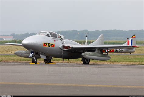 Ln Dhz De Havilland Vampire T Private Sebastian Sowa Jetphotos