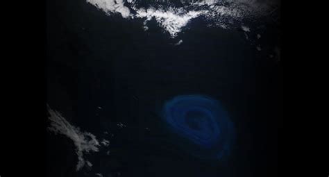 First Ever Double Whirlpools Popping Up In Southern Oceans Are