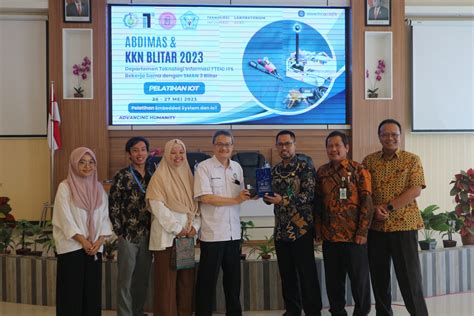 Abmas Dan KKN ITS Gelar Pelatihan IoT Untuk Guru SMA ITS News